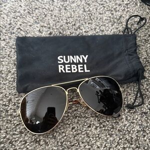 Gold Aviator Sunglasses